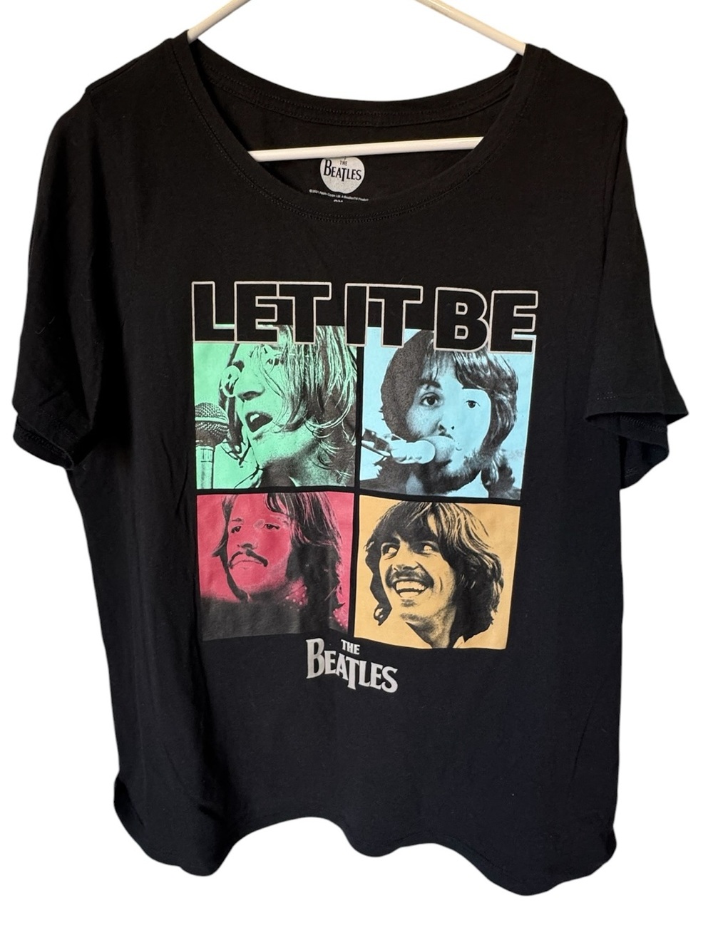 The Beatles 'Let It Be' Rock Black Graphic Tee Women’s Ovsrsized OS MINTY